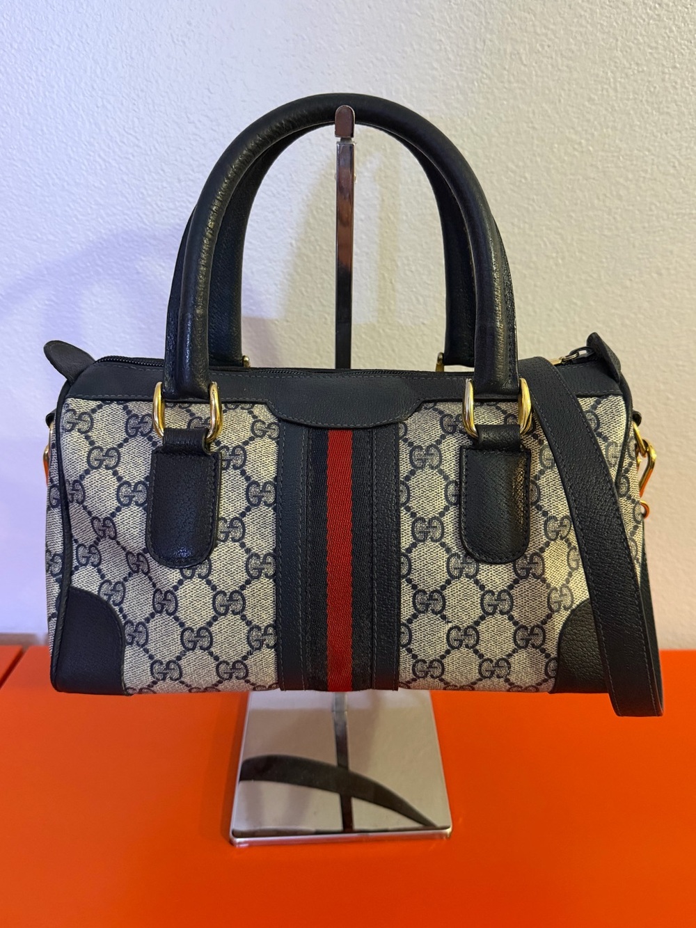 (15) GUCCI 80s Navy Boston